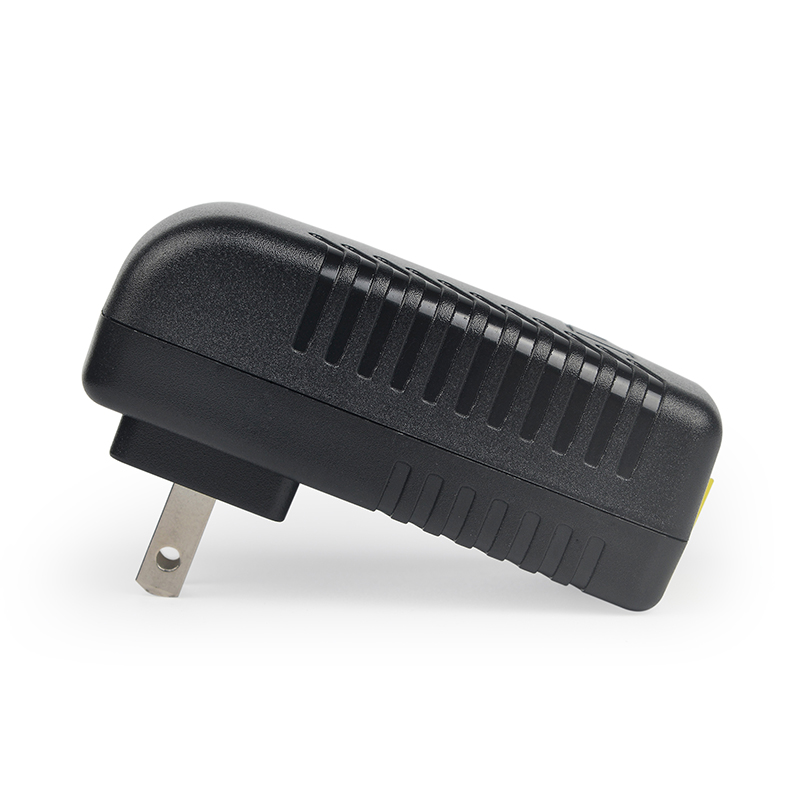 POE4805 Passive 48V 0.5A high working efficiency of 90-264VAC wide voltage input PoE Injector with high quality
