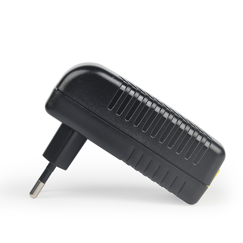 Power Over Ethernet Passive PoE4805 48V 0.5A European Standard Plug-in PoE Injector